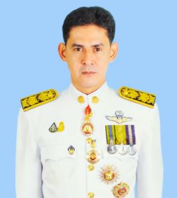 นายอภิรักษ์ รักเกื้อ