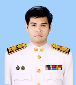 นายณัฐวุฒิ พรธนเดช
