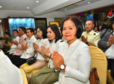 สำนักงานสหกรณ์จังหวัดหนองคายร่วมทำบุญถวายภัตตาหารเช้าแด่พระภิกษุสงฆ์และสามเณร และไหว้สักการะสิ่งศักดิ์สิทธิ์ประจำกรมส่งเสริมสหกรณ์ ... พารามิเตอร์รูปภาพ 12